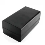 Plastikboks til projekter 124x70x52mm robust og tæt satkit