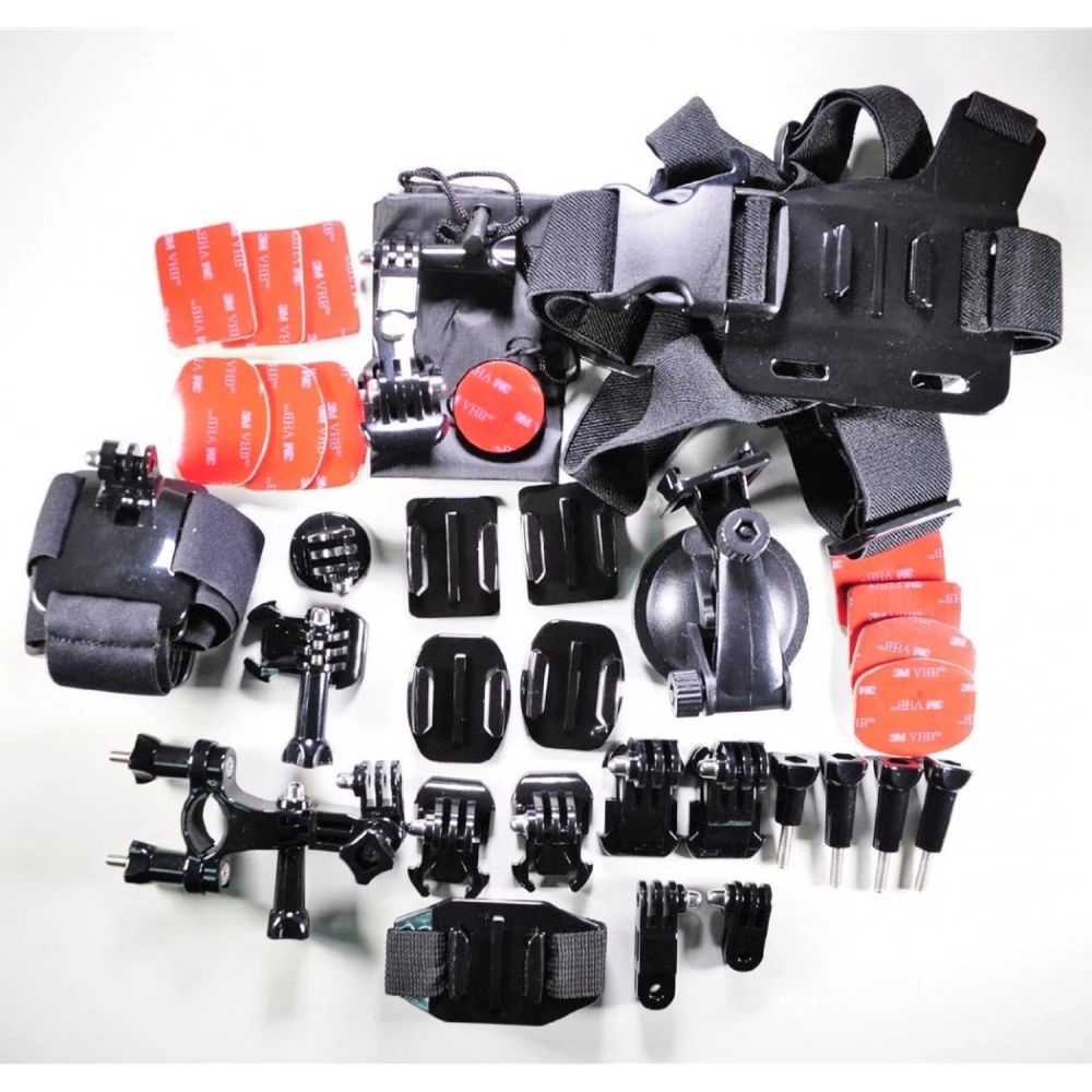 Vista del kit accesorios GoPro Hero con soporte para bicicleta y correas para casco