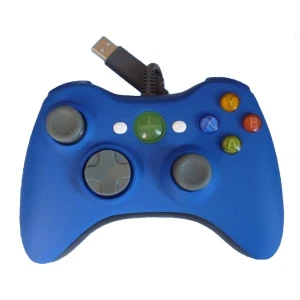 Blå kompatibel Xbox 360-controller med kabel til komfortabelt og præcist spil